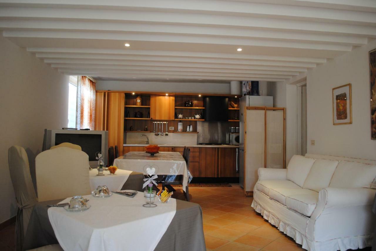 Villa Regina B&B Неттуно Экстерьер фото